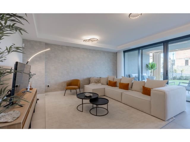 Huis te koop in El Faro de Calaburra - Chaparral, Mijas met zwembad garage - € 713.000 (Ref: 8175207)