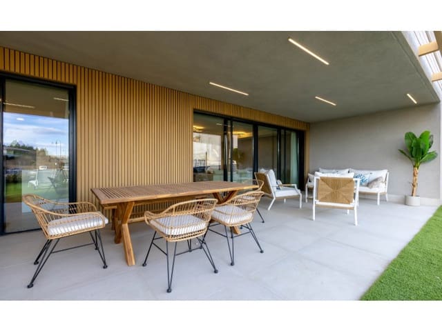 Huis te koop in El Faro de Calaburra - Chaparral, Mijas met zwembad garage - € 713.000 (Ref: 8175207)