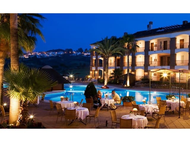 Moradia para venda em La Cala Golf - Lagar Martell, Mijas com piscina - 1 515 000 € (Ref: 8366472)