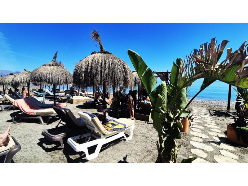 3 soveværelse Semi-Rækkehus til salg i Torre del Mar med swimmingpool garage - € 410.000 (Ref: 8510184)