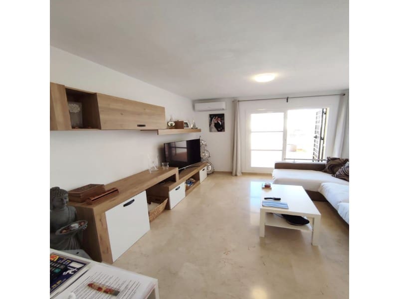 3 quarto Apartamento para venda em Caleta de Velez com piscina garagem - 363 000 € (Ref: 8576694)