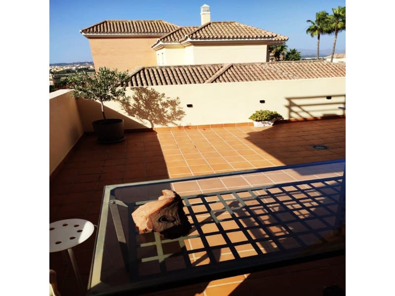 3 quarto Apartamento para venda em Caleta de Velez com piscina garagem - 363 000 € (Ref: 8576694)