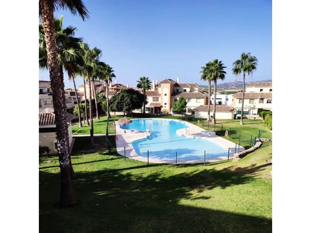 3 soveværelse Lejlighed til salg i Caleta de Vélez, Vélez-Málaga med swimmingpool garage - € 363.000 (Ref: 8576694)