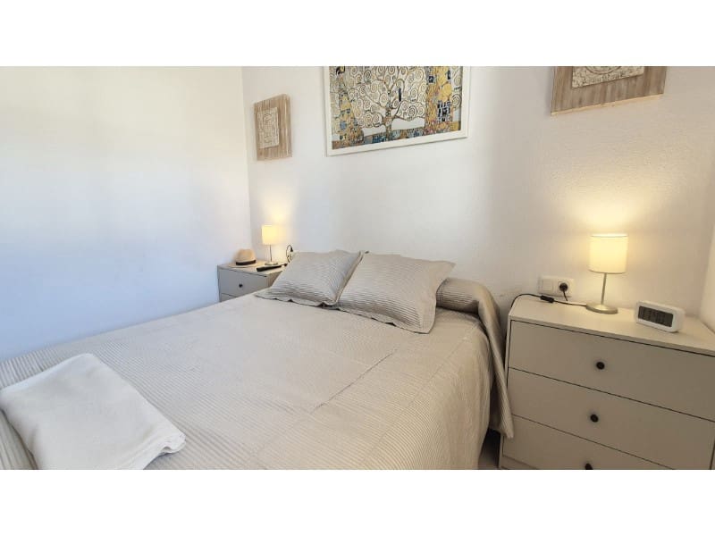 3 Zimmer Apartment zu verkaufen in Caleta de Velez mit Pool Garage - 359.000 € (Ref: 8576694)