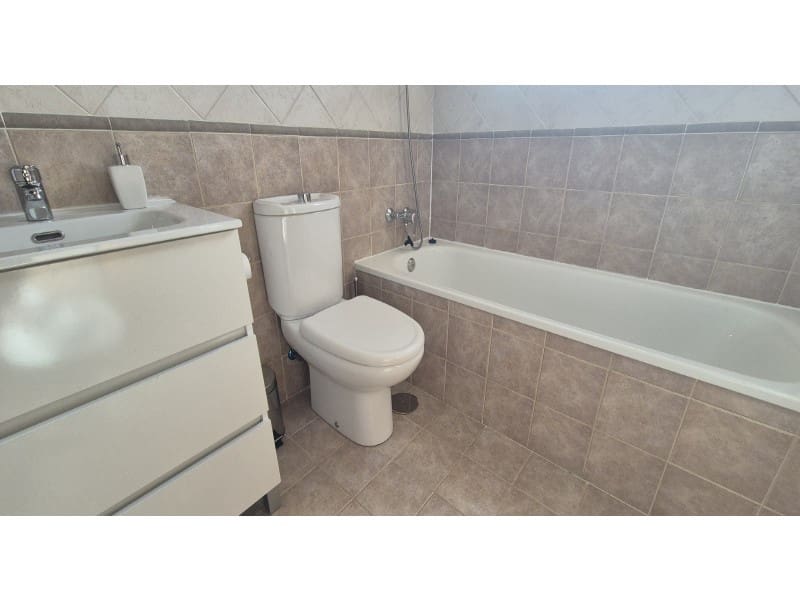 3 Zimmer Apartment zu verkaufen in Caleta de Velez mit Pool Garage - 359.000 € (Ref: 8576694)