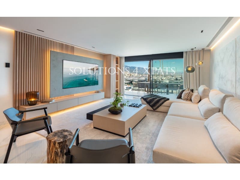 3 soveværelse Lejlighed til salg i Puerto Banus - € 2.950.000 (Ref: 8628356)