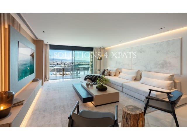 3 soveværelse Lejlighed til salg i Puerto Banus, Marbella - € 2.950.000 (Ref: 8628356)