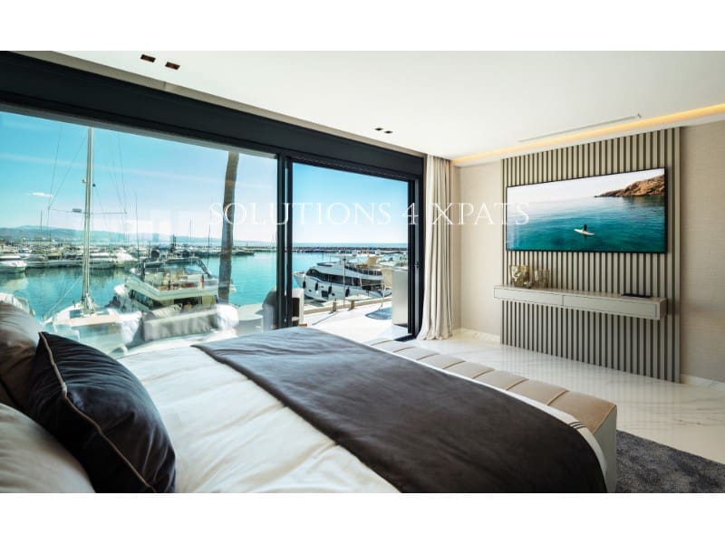 3 soveværelse Lejlighed til salg i Puerto Banus - € 2.950.000 (Ref: 8628356)