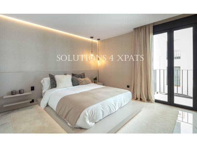 3 soveværelse Lejlighed til salg i Puerto Banus - € 2.950.000 (Ref: 8628356)