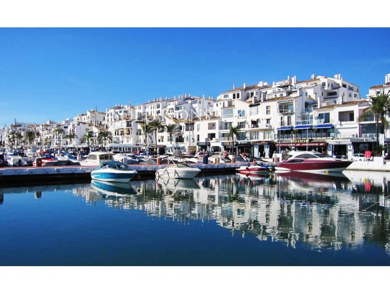 3 soveværelse Lejlighed til salg i Puerto Banus - € 2.950.000 (Ref: 8628356)