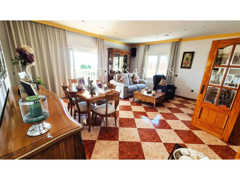 4 soveværelse Villa til salg i Benajarafe med garage - € 1.800.000 (Ref: 8637110)