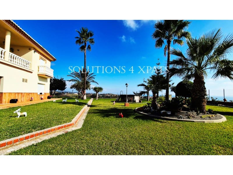 4 soveværelse Villa til salg i Benajarafe med garage - € 1.800.000 (Ref: 8637110)