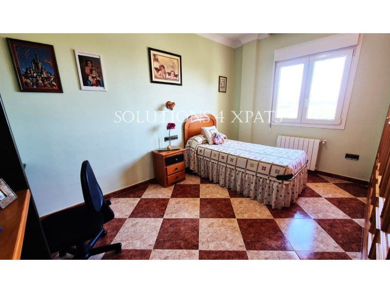 4 soveværelse Villa til salg i Benajarafe med garage - € 1.800.000 (Ref: 8637110)