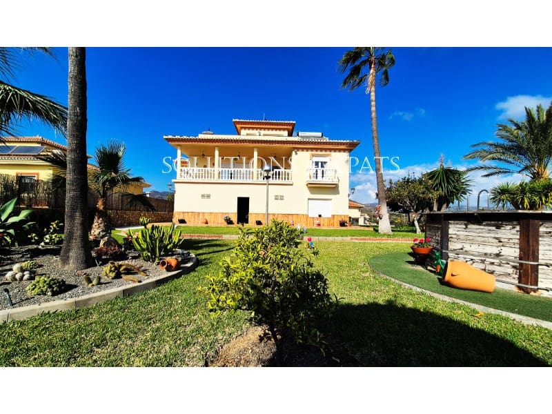 4 soveværelse Villa til salg i Benajarafe med garage - € 1.800.000 (Ref: 8637110)