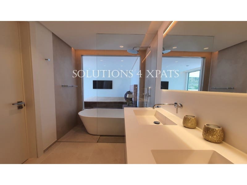 3 slaapkamer Penthouse te koop in Ojen met zwembad garage - € 949.000 (Ref: 8641007)