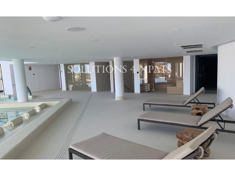 3 slaapkamer Penthouse te koop in Ojen met zwembad garage - € 949.000 (Ref: 8641007)