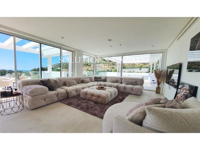 3 slaapkamer Penthouse te koop in Ojen met zwembad garage - € 949.000 (Ref: 8641007)