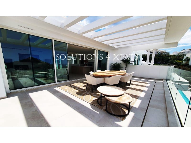 3 slaapkamer Penthouse te koop in Ojen met zwembad garage - € 949.000 (Ref: 8641007)