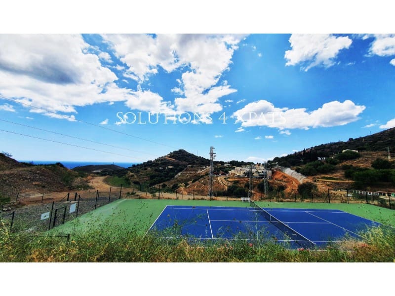 3 slaapkamer Penthouse te koop in Ojen met zwembad garage - € 949.000 (Ref: 8641007)