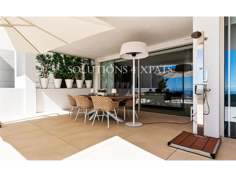 Apartment for sale in Ojen with pool garage - € 1,399,000 (Ref: 8646484)