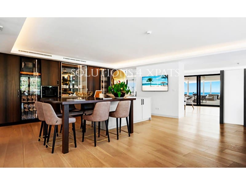 Apartment for sale in Ojen with pool garage - € 1,399,000 (Ref: 8646484)