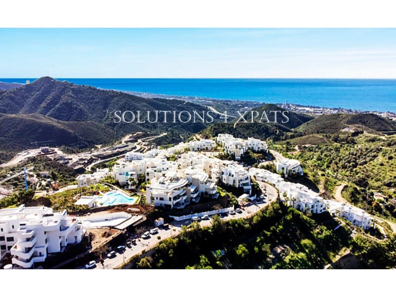 Apartment for sale in Ojen with pool garage - € 1,399,000 (Ref: 8646484)