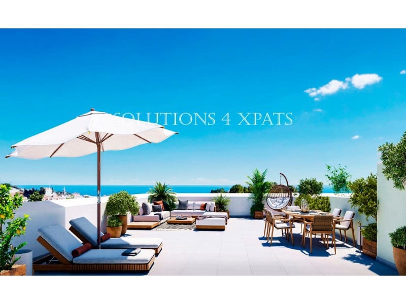 Apartment for sale in Fuengirola with pool garage - € 429,950 (Ref: 8652926)