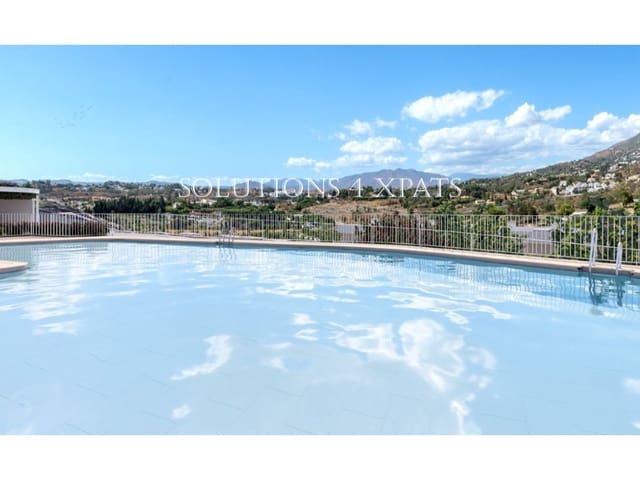 Leilighet til salgs i Los Pacos, Fuengirola med svømmebasseng garasje - € 429 950 (Ref: 8652926)