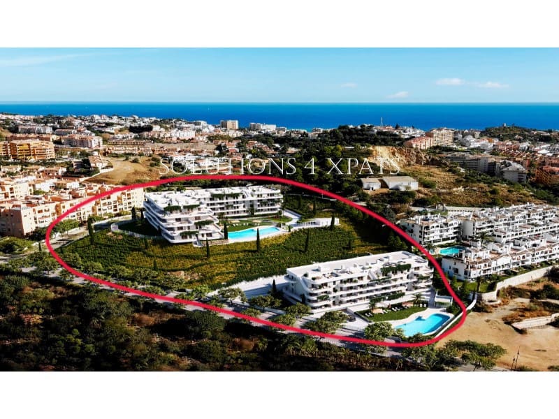 Apartment for sale in Fuengirola with pool garage - € 429,950 (Ref: 8652926)