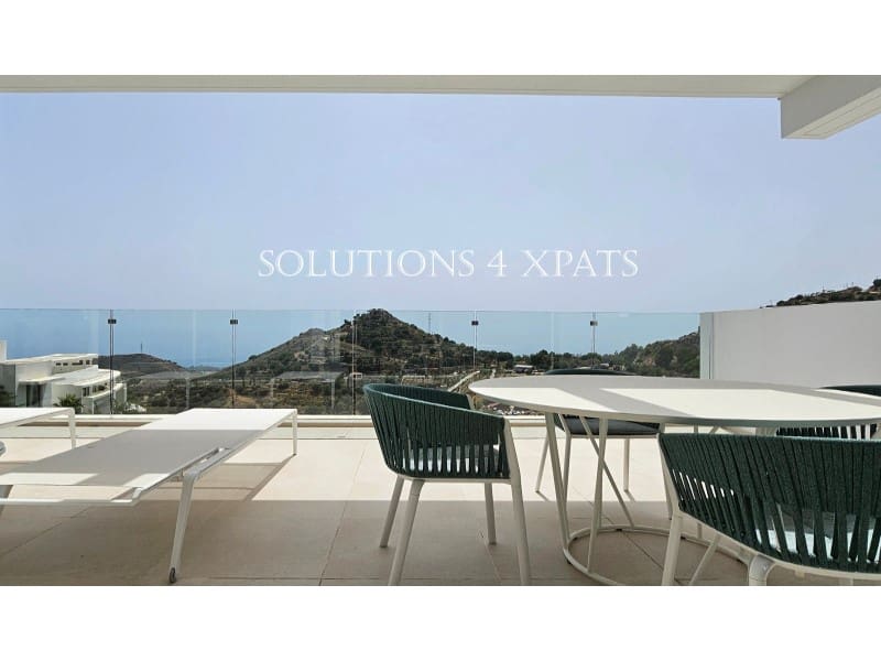 Apartment for sale in Ojen with pool garage - € 640,000 (Ref: 8655033)