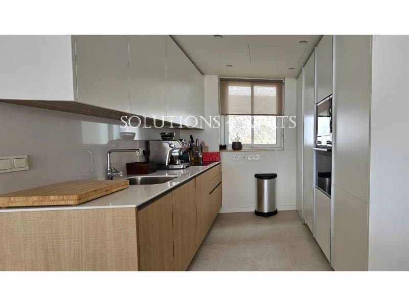 Apartment for sale in Ojen with pool garage - € 640,000 (Ref: 8655033)