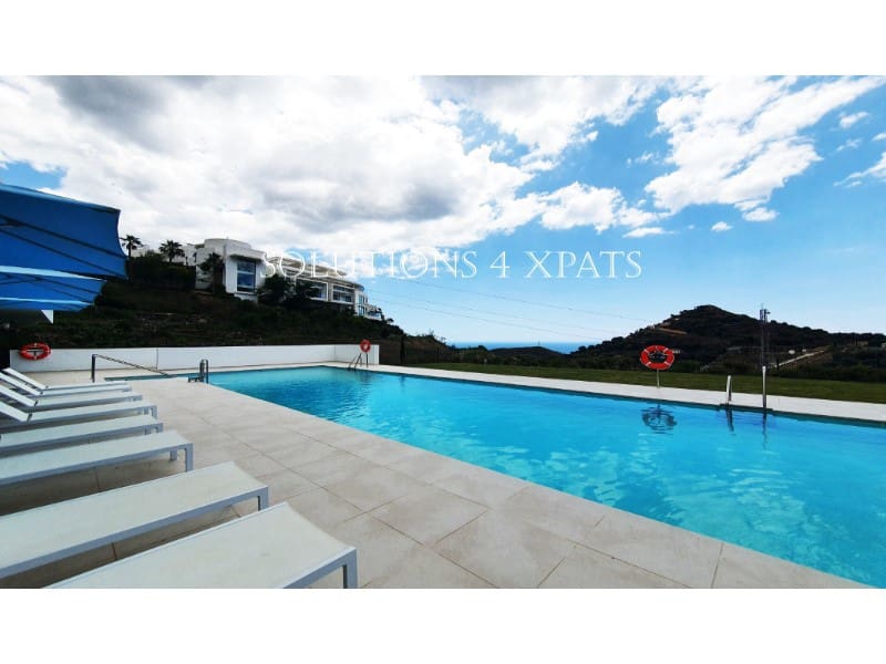 Apartment for sale in Ojen with pool garage - € 640,000 (Ref: 8655033)