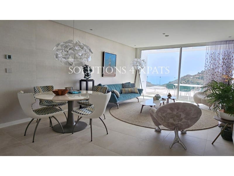 Apartment for sale in Ojen with pool garage - € 640,000 (Ref: 8655033)