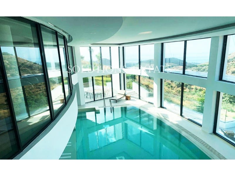 Apartment for sale in Ojen with pool garage - € 640,000 (Ref: 8655033)