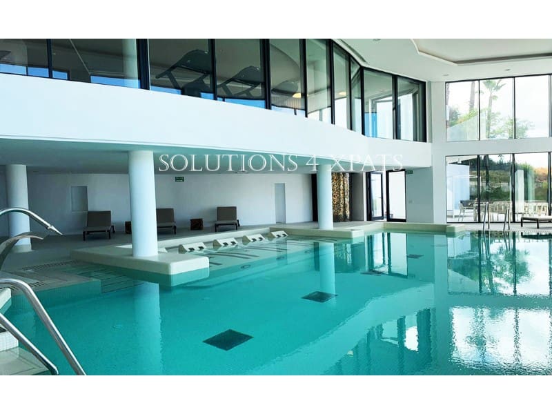 Apartment for sale in Ojen with pool garage - € 640,000 (Ref: 8655033)