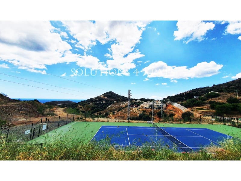 Apartment for sale in Ojen with pool garage - € 640,000 (Ref: 8655033)