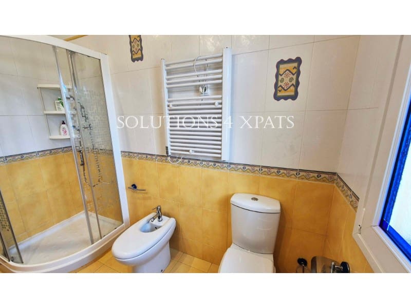 5 soveværelse Villa til salg i Torre del Mar med swimmingpool garage - € 875.000 (Ref: 8670672)