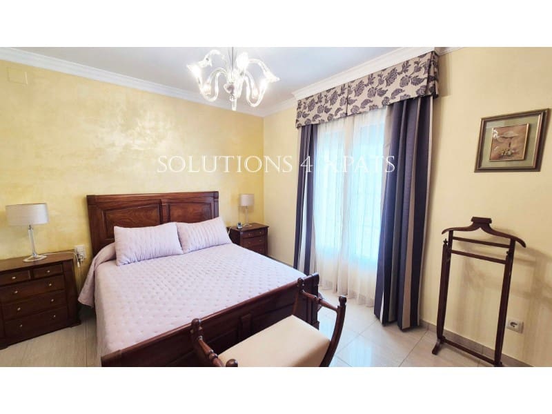 5 soveværelse Villa til salg i Torre del Mar med swimmingpool garage - € 875.000 (Ref: 8670672)