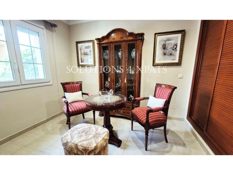 5 soveværelse Villa til salg i Torre del Mar med swimmingpool garage - € 875.000 (Ref: 8670672)