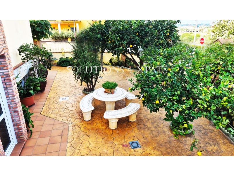 5 soveværelse Villa til salg i Torre del Mar med swimmingpool garage - € 875.000 (Ref: 8670672)