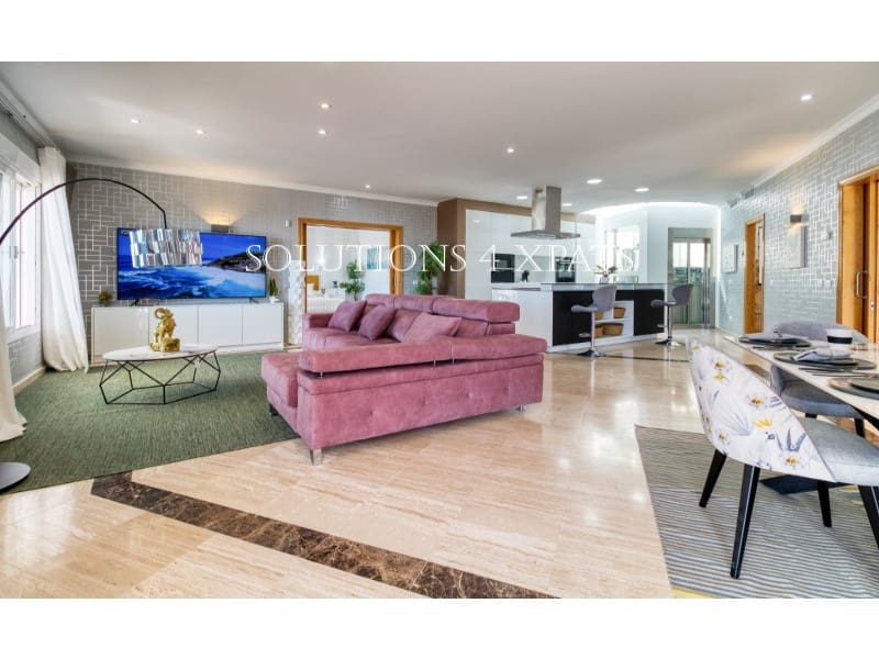 7 soveværelse Villa til salg i Mijas med swimmingpool garage - € 1.900.000 (Ref: 8786842)