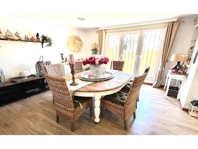 5 soveværelse Villa til salg i Rincón de la Victoria med swimmingpool garage - € 1.290.000 (Ref: 8960414)