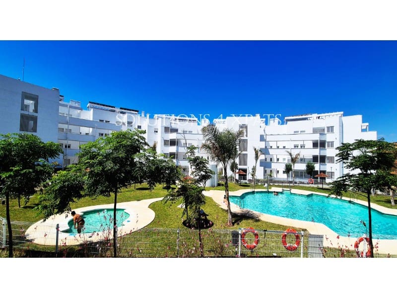 3 soveværelse Lejlighed til salg i Rincon de la Victoria med swimmingpool garage - € 474.000 (Ref: 9082023)