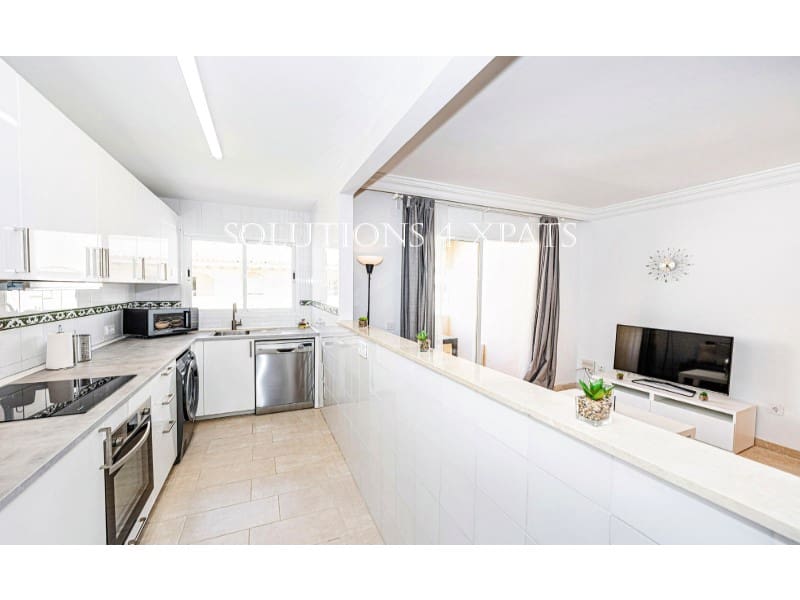 2 chambre Appartement à vendre à Estepona avec garage - 349 000 € (Ref: 9114372)