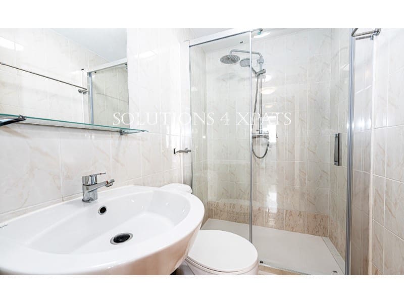 2 chambre Appartement à vendre à Estepona avec garage - 349 000 € (Ref: 9114372)