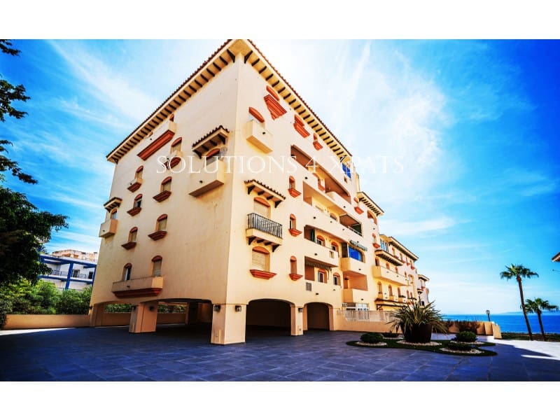 2 chambre Appartement à vendre à Estepona avec garage - 349 000 € (Ref: 9114372)