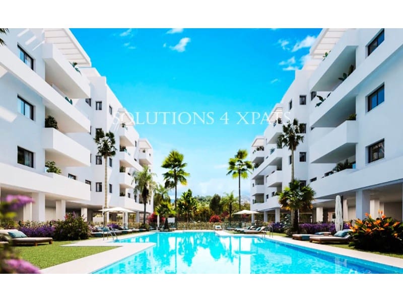 Leilighet til salgs i Algarrobo Costa med garasje - € 269 000 (Ref: 9125357)