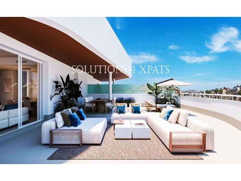 Apartment for sale in Torrox-Costa with garage - € 328,000 (Ref: 9126912)