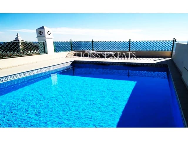 3 makuuhuone Huoneisto myytävänä paikassa El Peñoncillo, Torrox mukana 
autotalli - 600 000 € (Ref: 9167383)