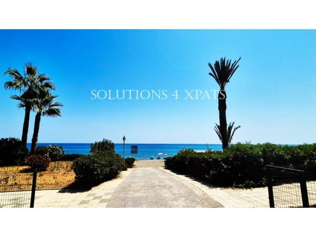 3 makuuhuone Huoneisto myytävänä paikassa El Peñoncillo, Torrox mukana 
autotalli - 600 000 € (Ref: 9167383)